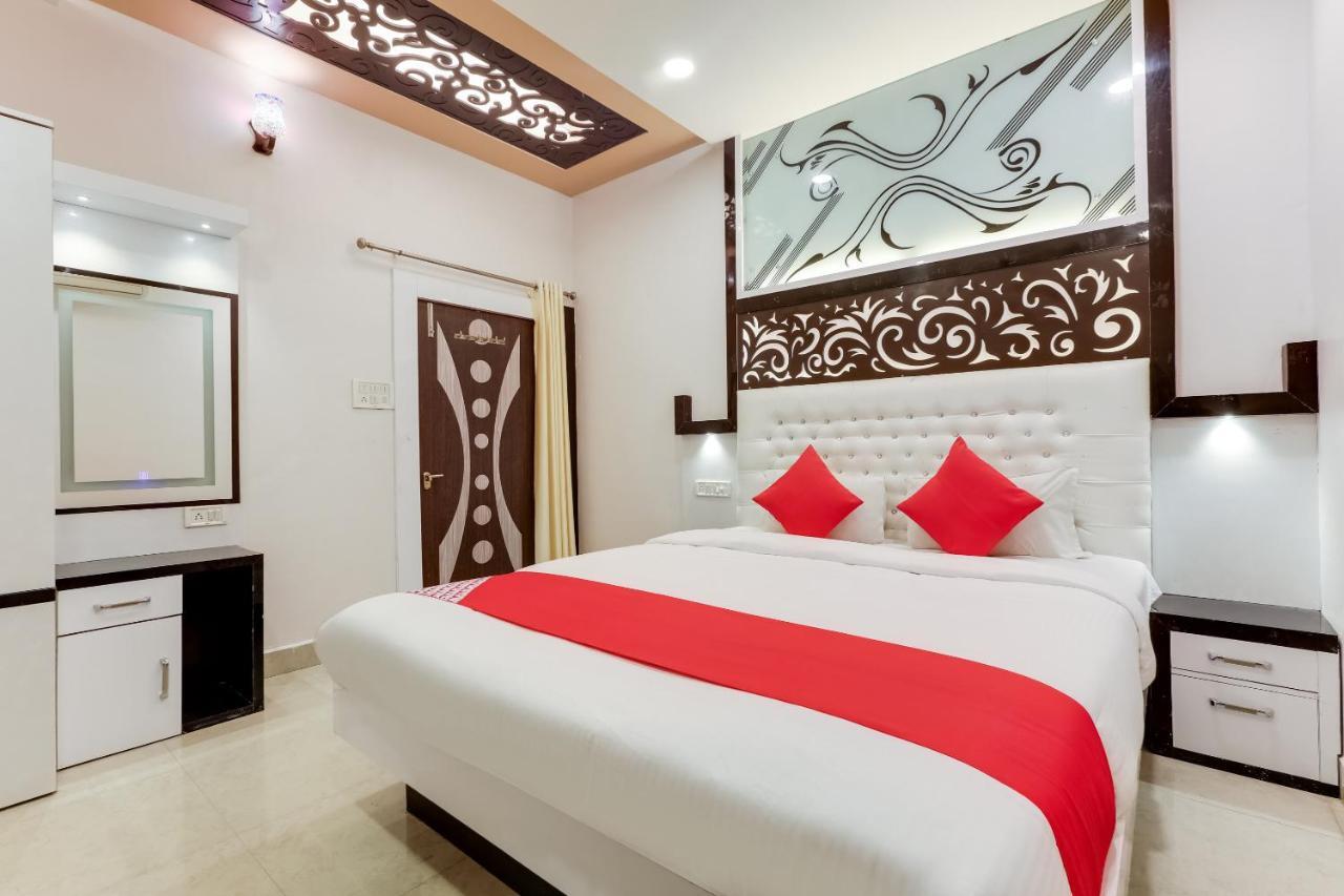 Oyo 49090 G K Jain Guna Bagian luar foto